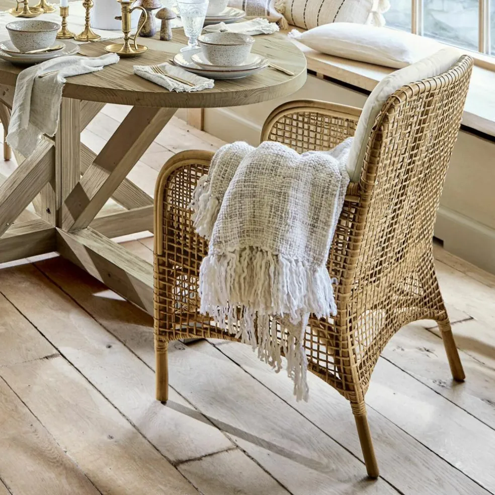 Chaise Levian