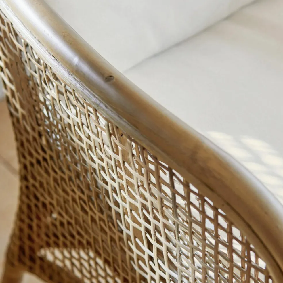 Chaise Levian