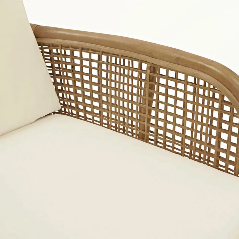 Chaise Levian