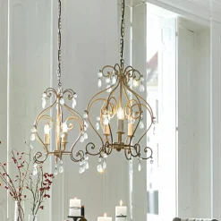Lustre Manor