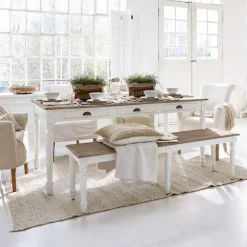 Table Helsinquia
