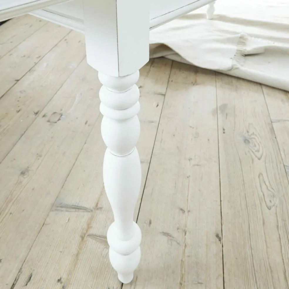 Table Thurleigh